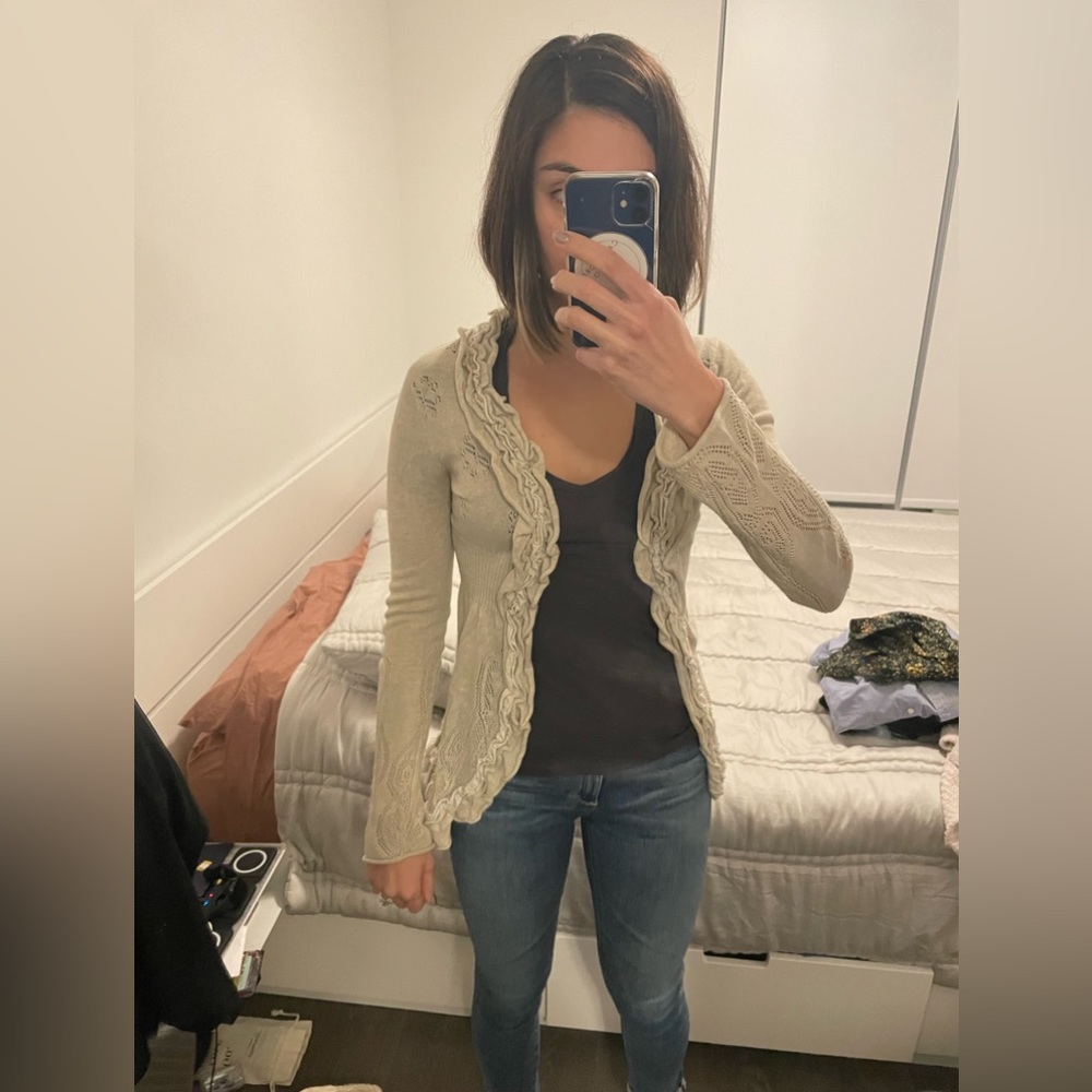 Guinevere sweater